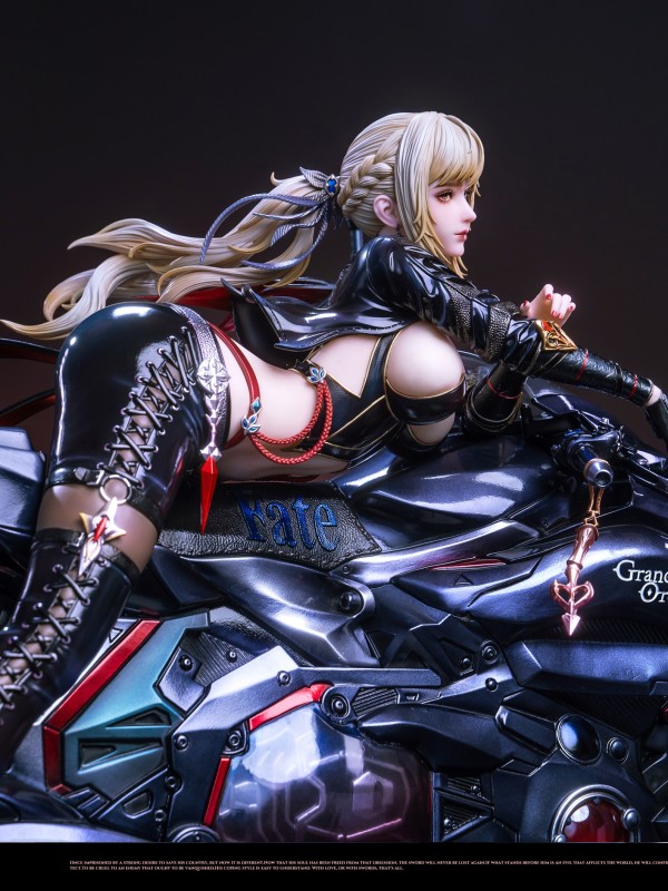 DT&Ume Studio Fate Saber 4th Motor girl Altria Pendragon Hot Sexy 1/4 Statue